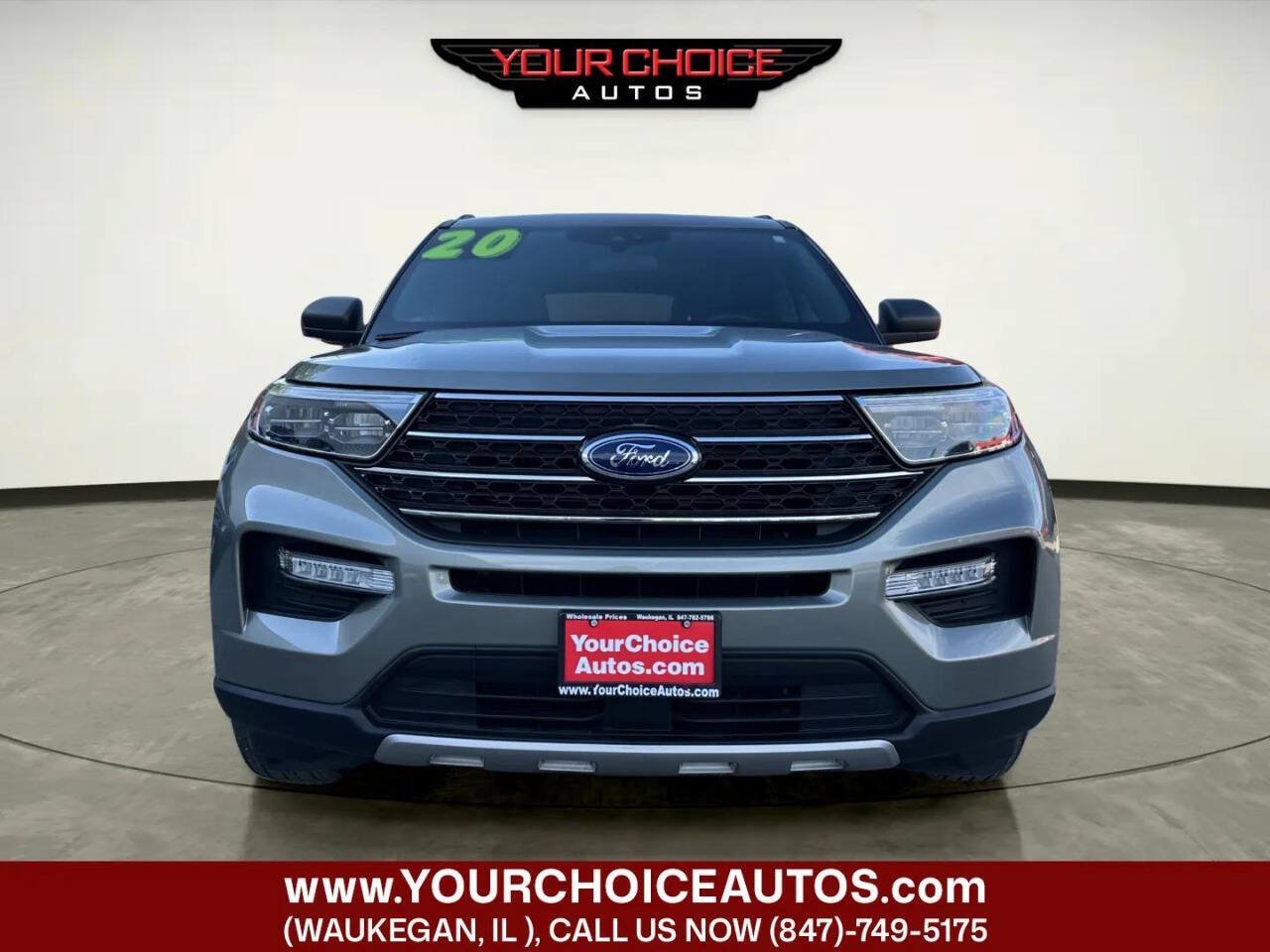 Used 2020 Ford Explorer XLT w/ Equipment Group 202A AWD/4WD image 8
