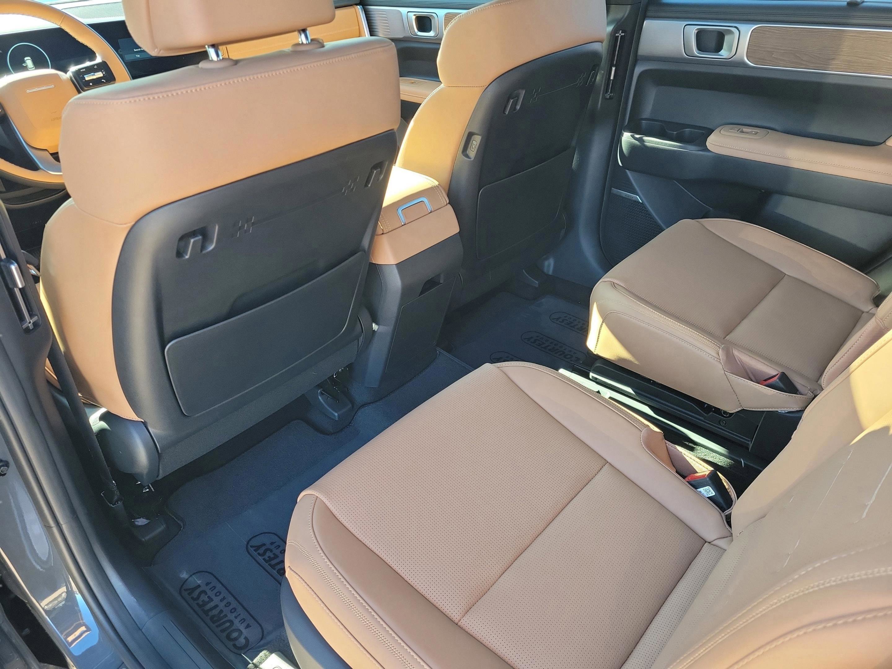 New 2026 Hyundai Santa Fe Calligraphy image 36