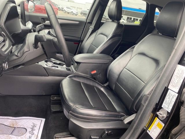 Used 2023 Ford Escape Platinum AWD/4WD image 15