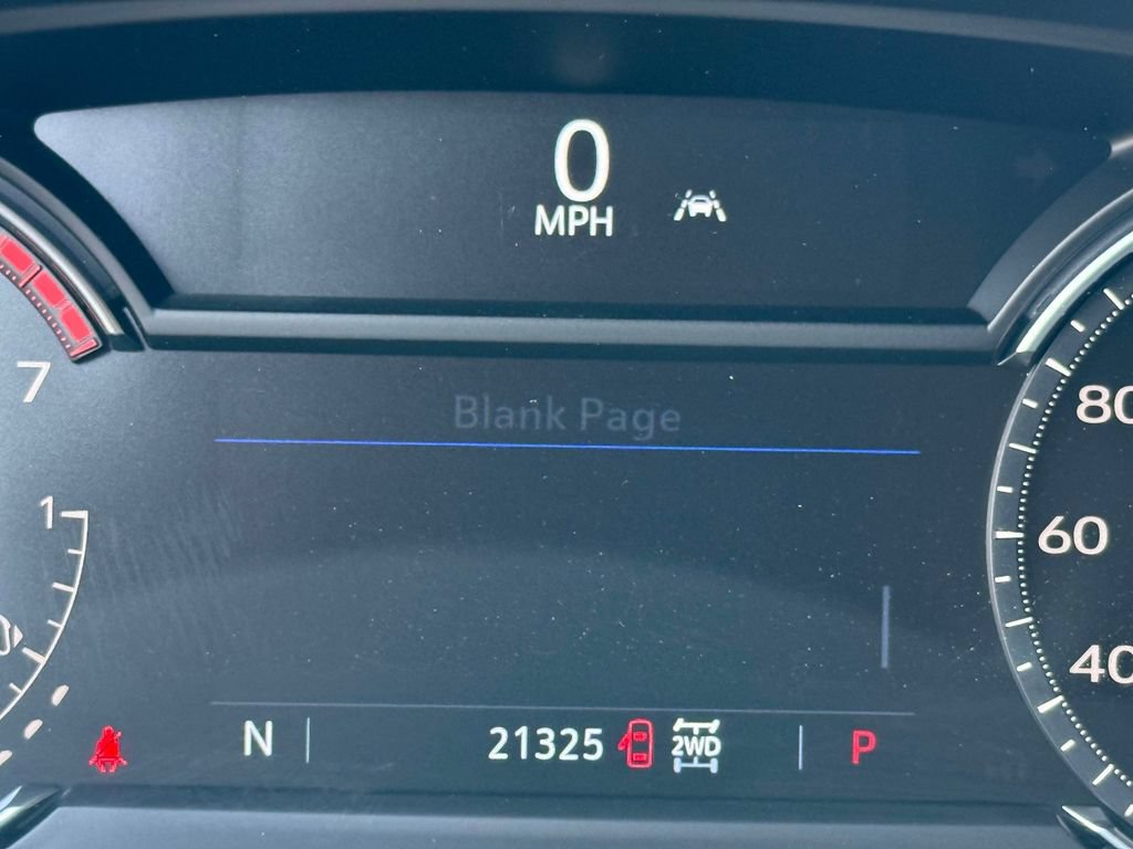 Used 2023 Cadillac XT4 Premium Luxury w/ Enhanced Visibility Package AWD/4WD image 5