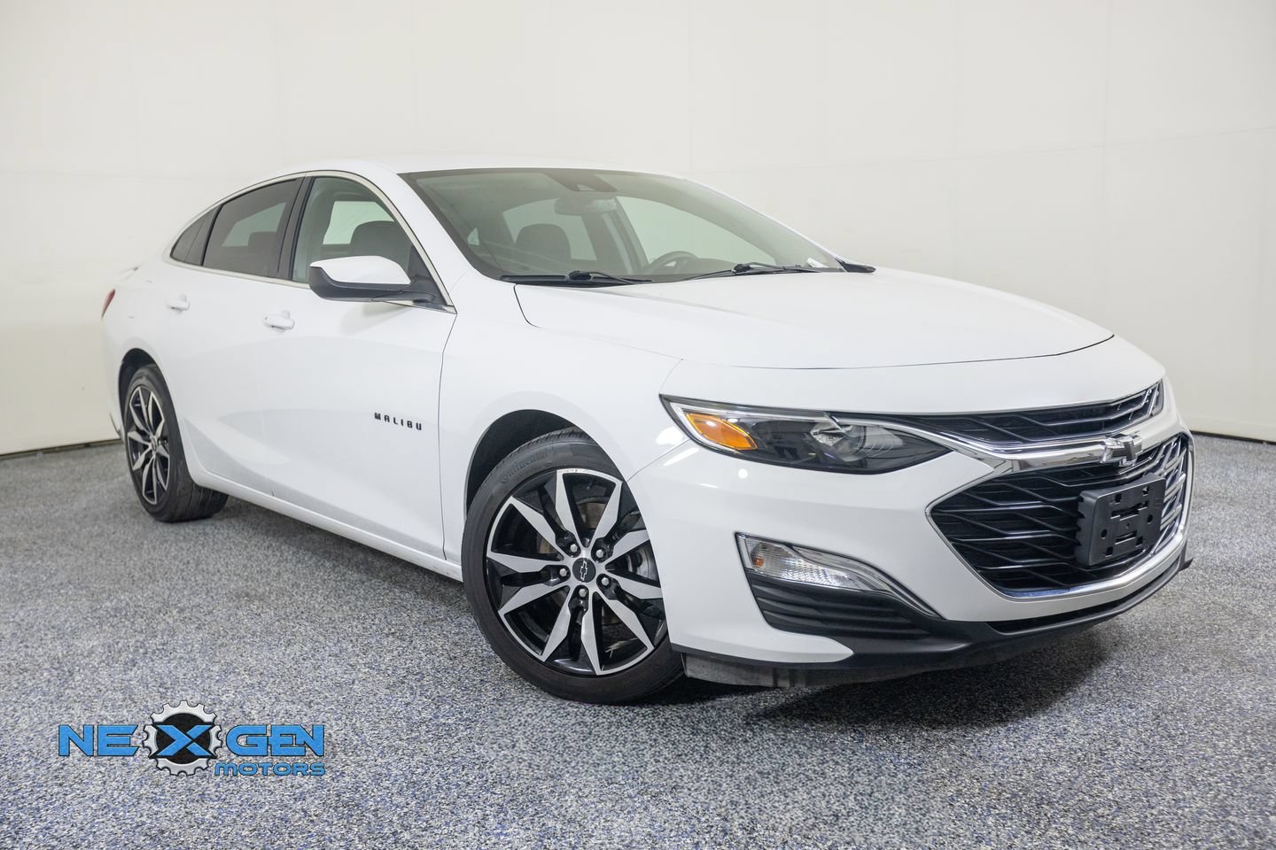 Used 2023 Chevrolet Malibu RS