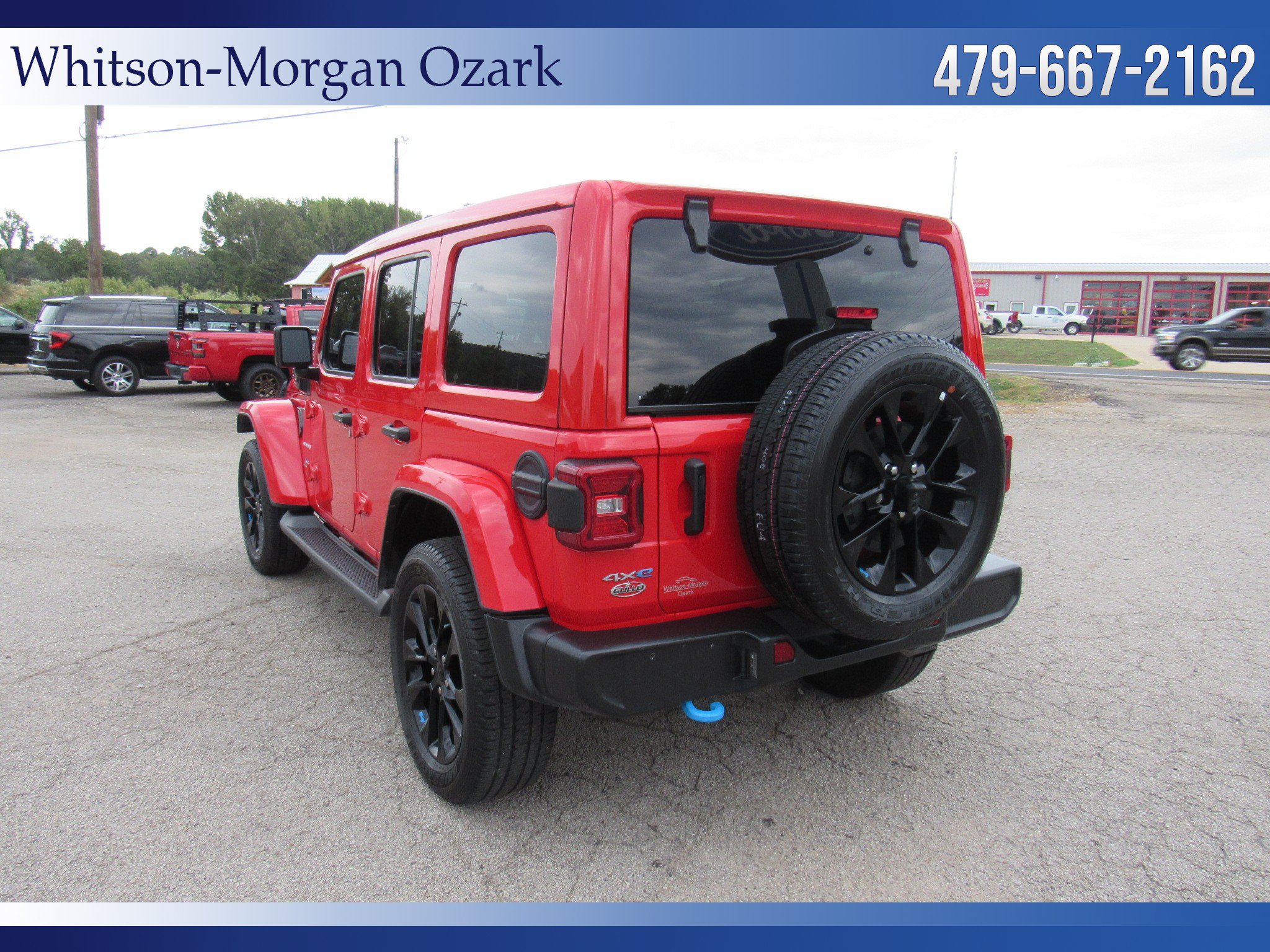 Used 2022 Jeep Wrangler Unlimited Sahara w/ Cold Weather Group AWD/4WD image 12