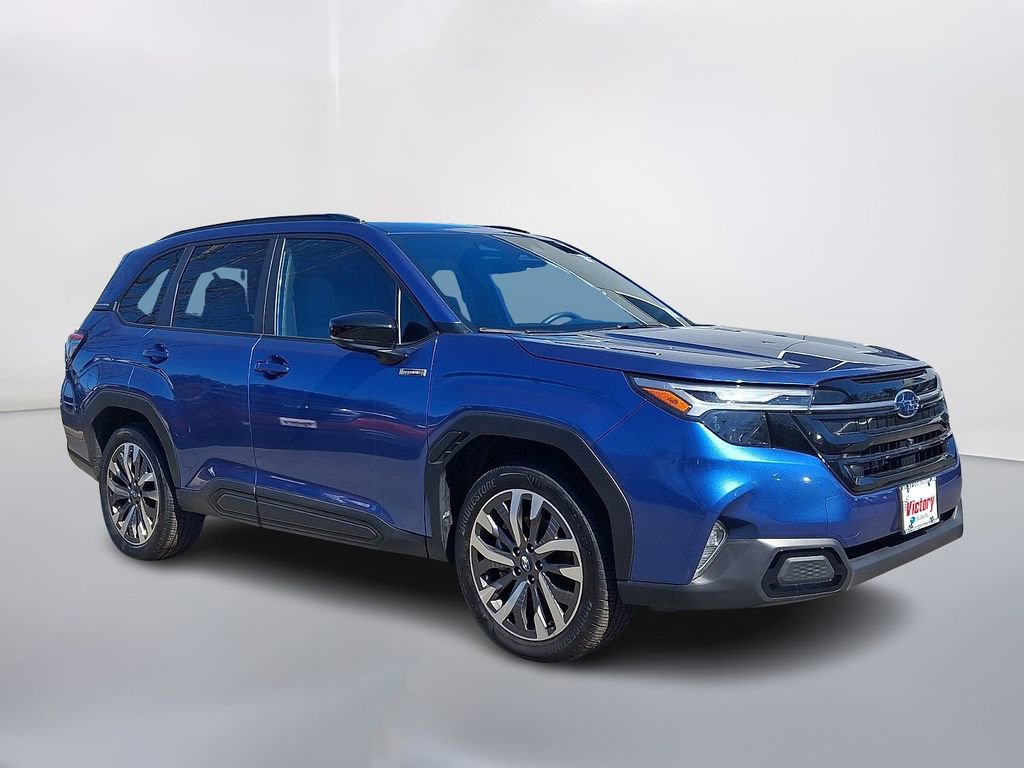 Used 2025 Subaru Forester Touring image 1