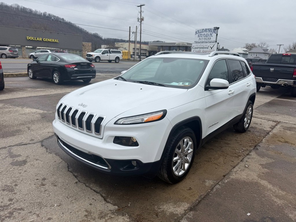 Used 2016 Jeep Cherokee Limited image 3