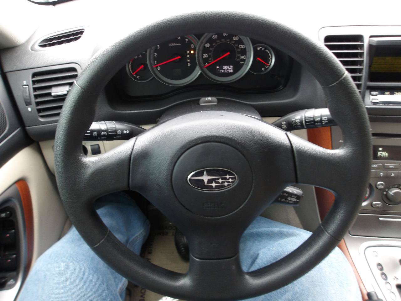 Used 2005 Subaru Outback 2.5i AWD/4WD image 14