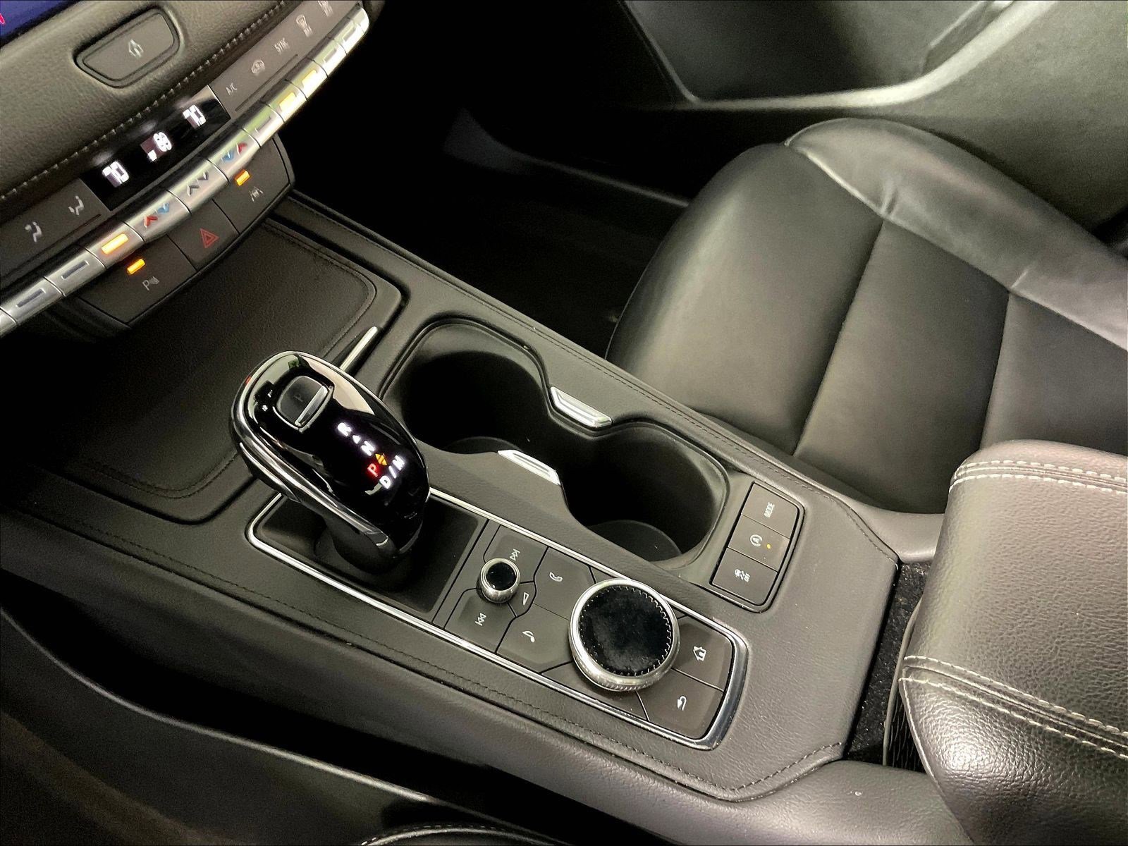 Certified 2023 Cadillac XT4 Premium Luxury AWD/4WD image 18