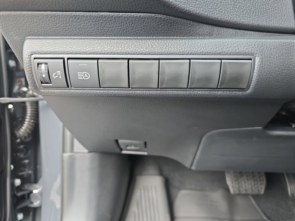 Used 2026 Toyota Corolla XSE image 27