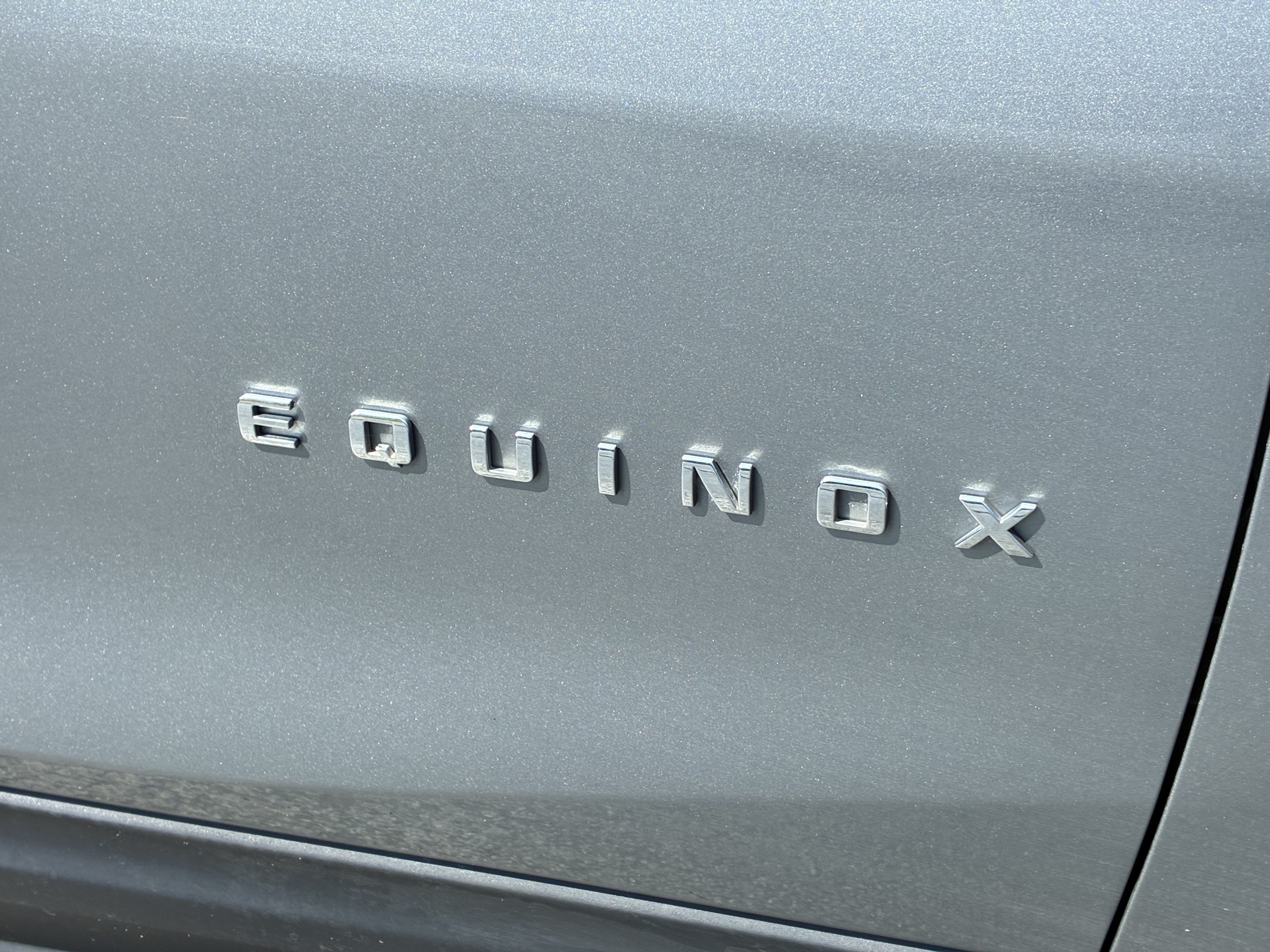 Used 2024 Chevrolet Equinox LT FWD image 7