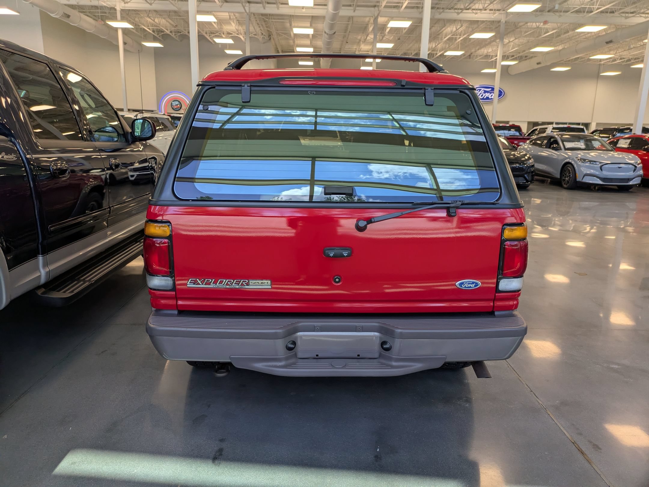Used 1997 Ford Explorer Sport AWD/4WD image 5