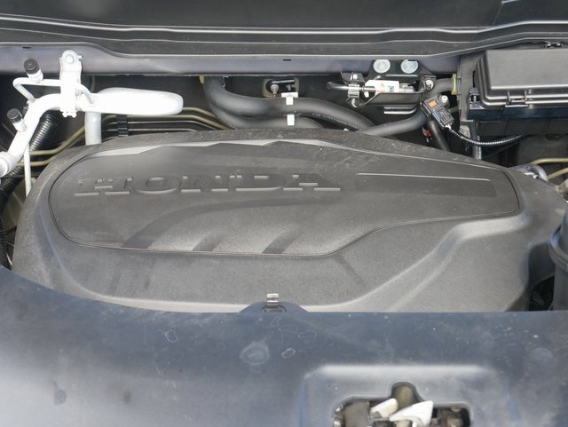 Used 2022 Honda Pilot Touring image 7