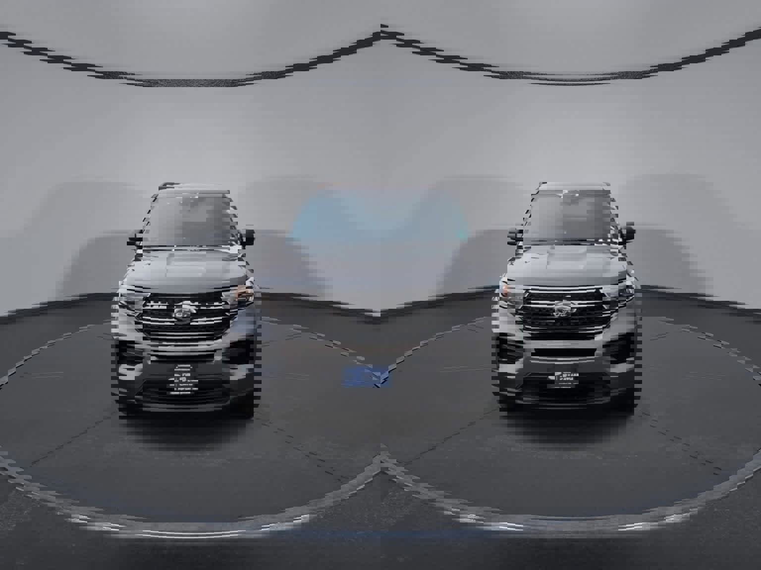 Used 2022 Ford Explorer XLT w/ Class IV Trailer Tow Package image 3