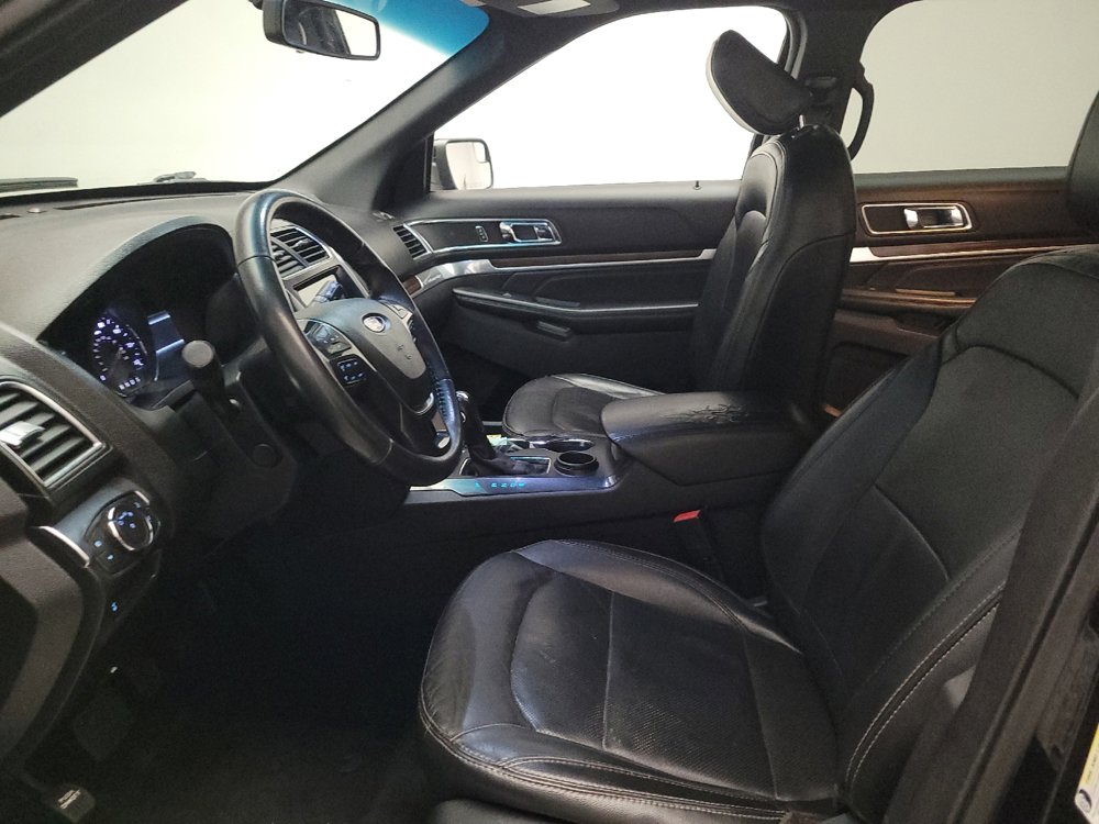 Used 2018 Ford Explorer Limited FWD image 17