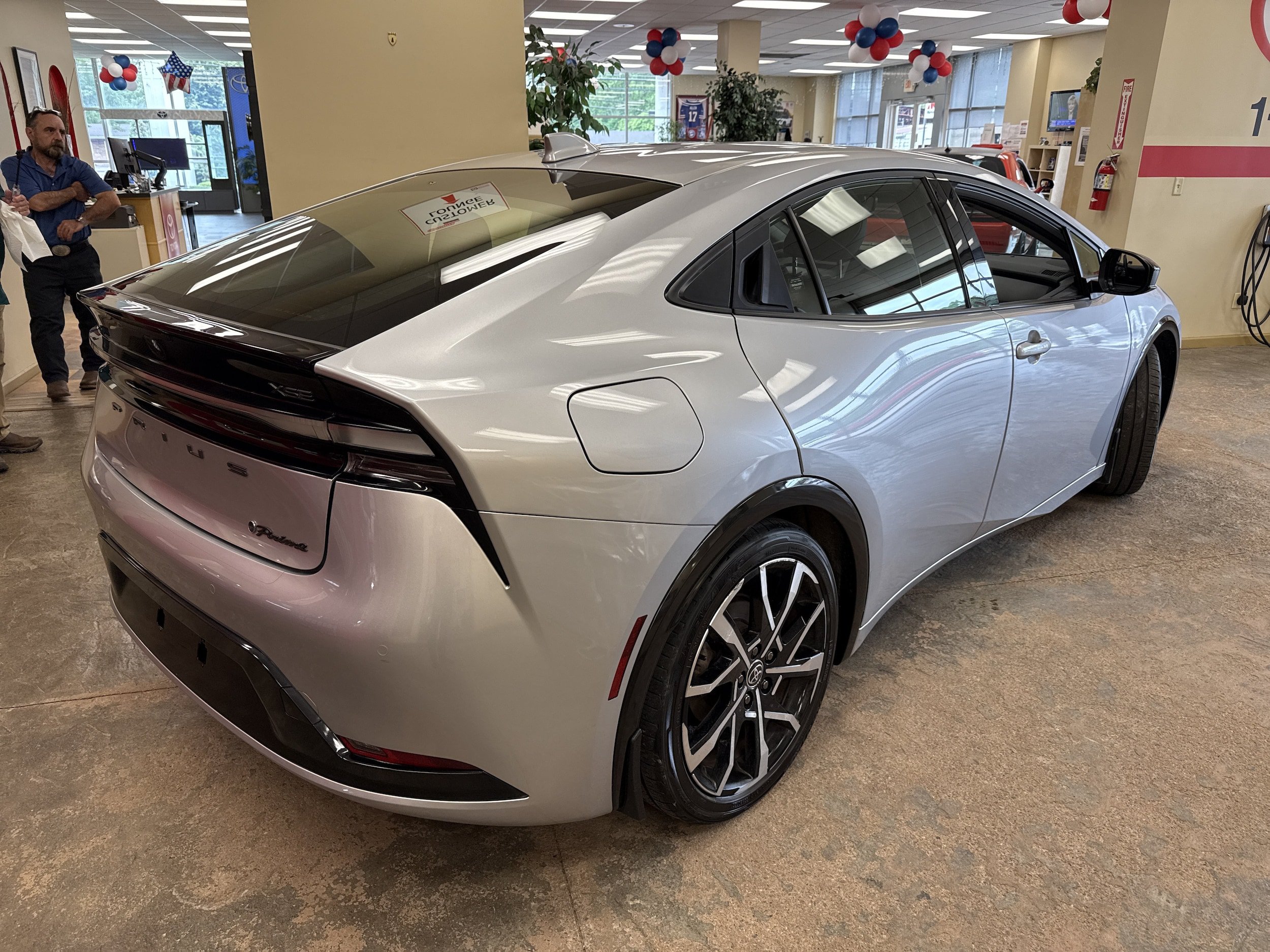 Used 2023 Toyota Prius Prime FWD image 21
