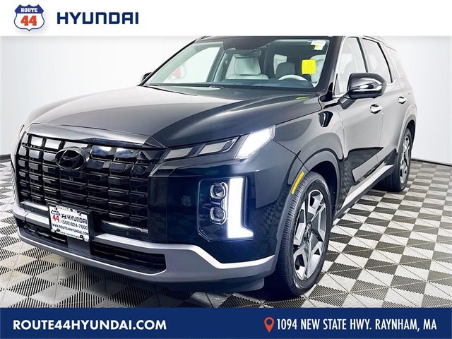 Used 2023 Hyundai Palisade Limited image 1