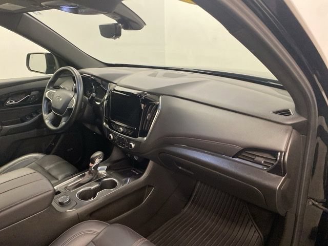 Used 2023 Chevrolet Traverse RS AWD/4WD image 26
