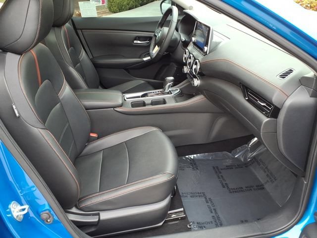 Used 2022 Nissan Sentra SR w/ SR Premium Package FWD image 16