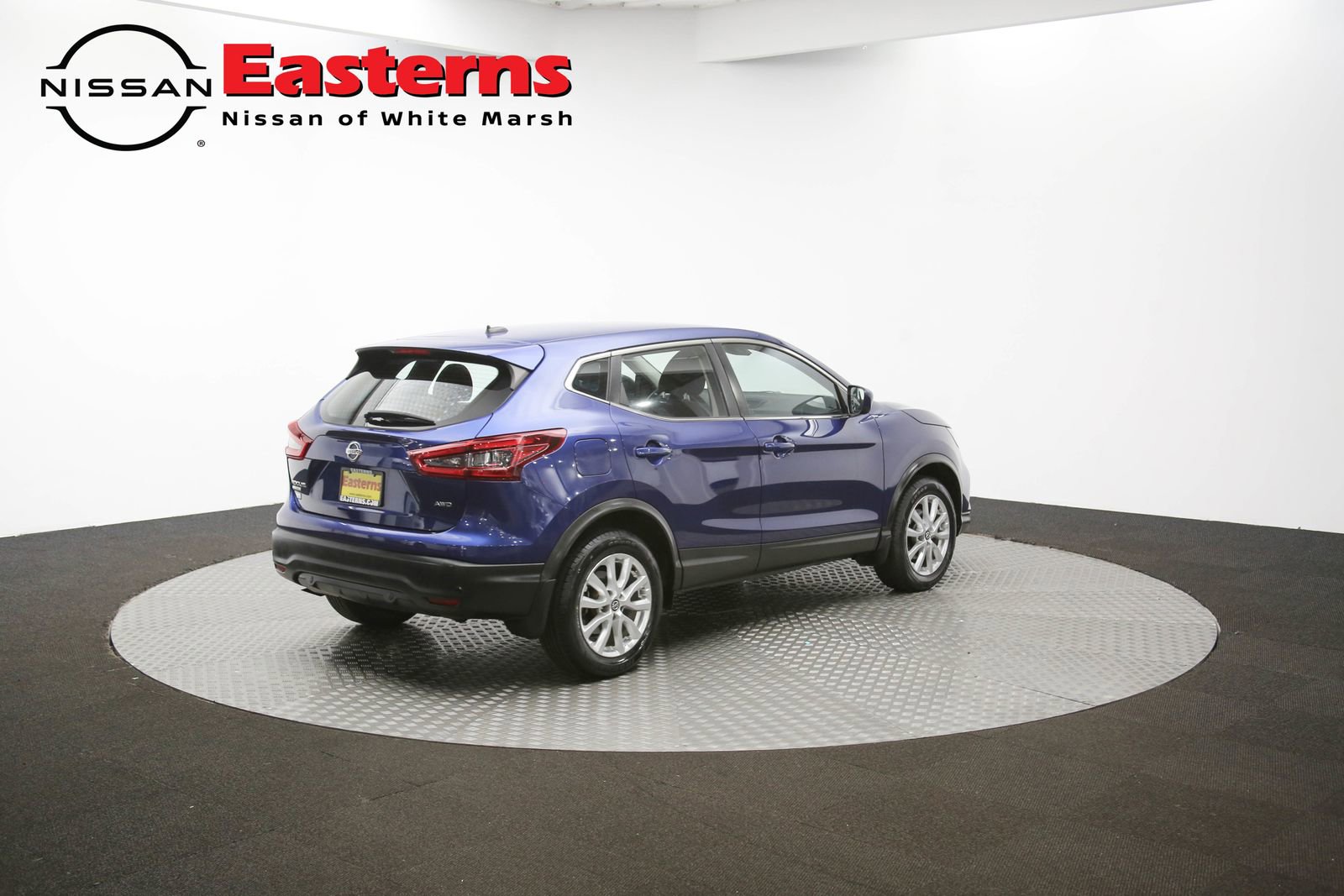 Used 2022 Nissan Rogue Sport S image 64
