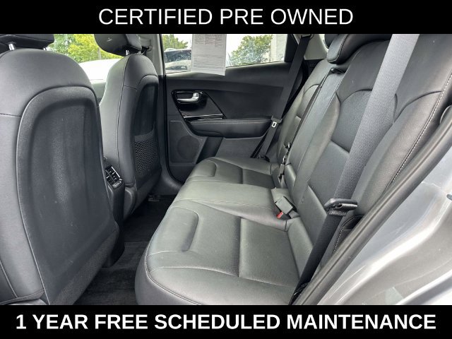 Used 2022 Kia Niro EX Premium FWD image 17