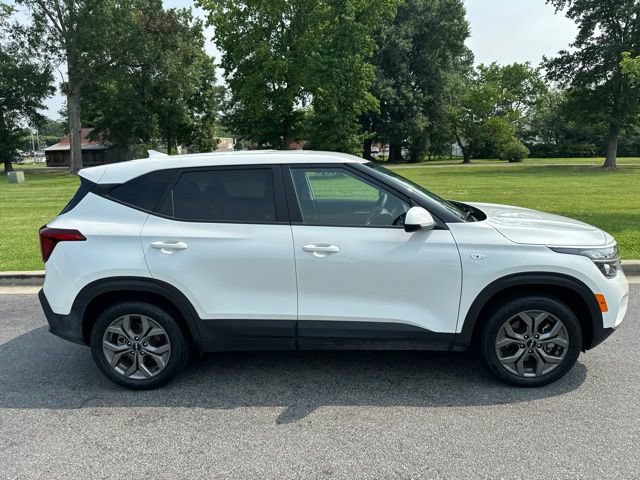 Certified 2024 Kia Seltos LX AWD/4WD image 28