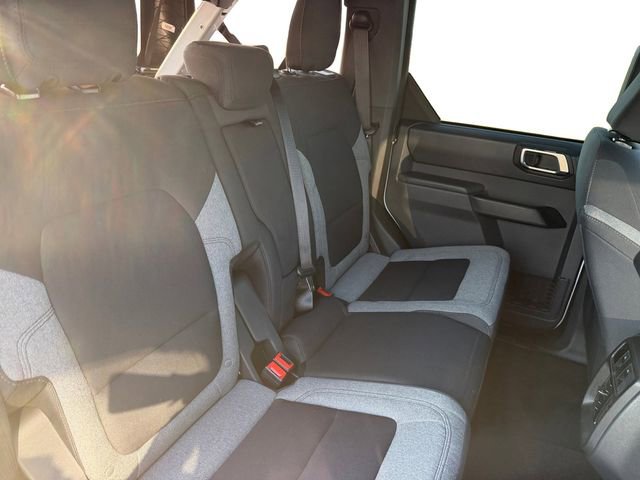 Used 2025 Ford Bronco Big Bend image 18