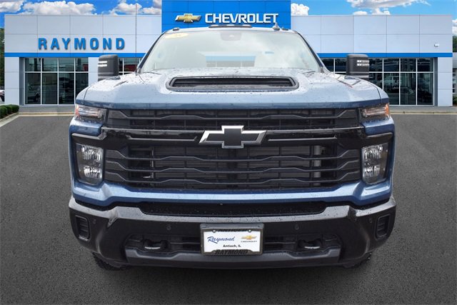 New 2026 Chevrolet Silverado 2500 Custom w/ Custom Value Package image 8