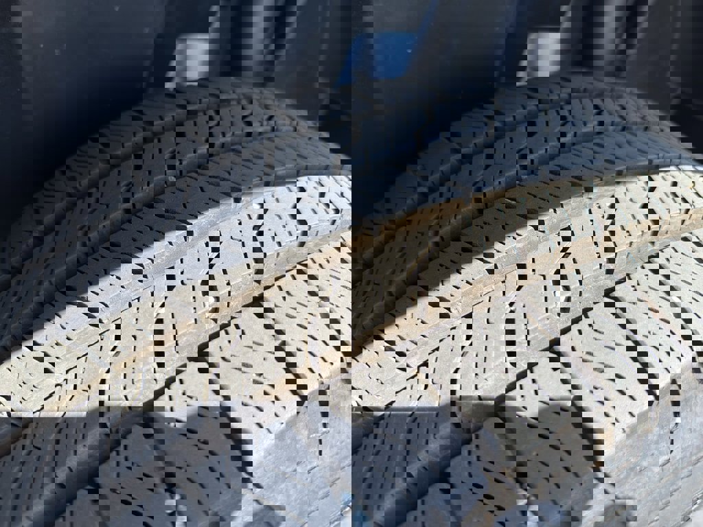 New 2025 Ford Maverick Lariat w/ Black Appearance Package image 10