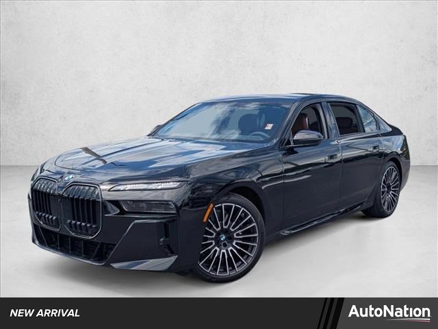 Used 2026 BMW 740i w/ Executive Package image 1