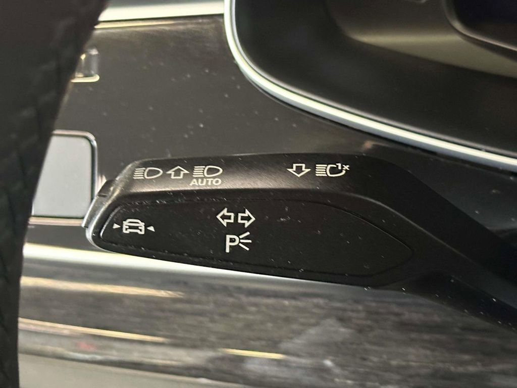 Used 2024 Audi Q7 2.0T Premium AWD/4WD image 28