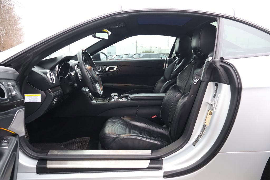Used 2013 Mercedes-Benz SL 63 AMG image 15