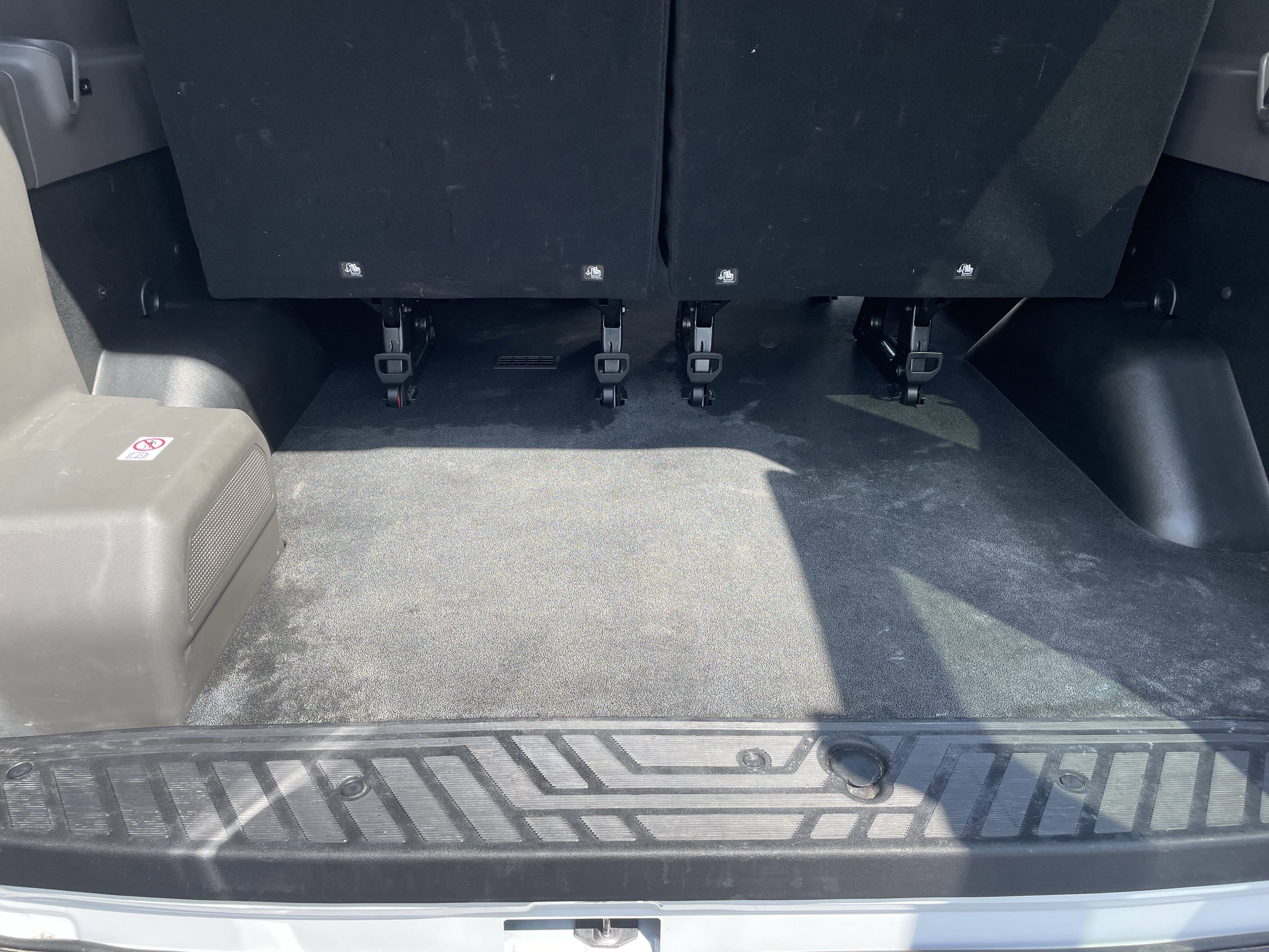 Used 2025 Ford Transit 350 XLT image 16