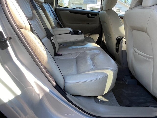 Used 2006 Volvo V70 2.5T FWD image 17