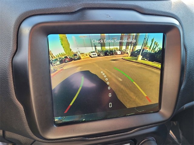 Used 2023 Jeep Renegade Latitude w/ Sun/Sound Group image 19