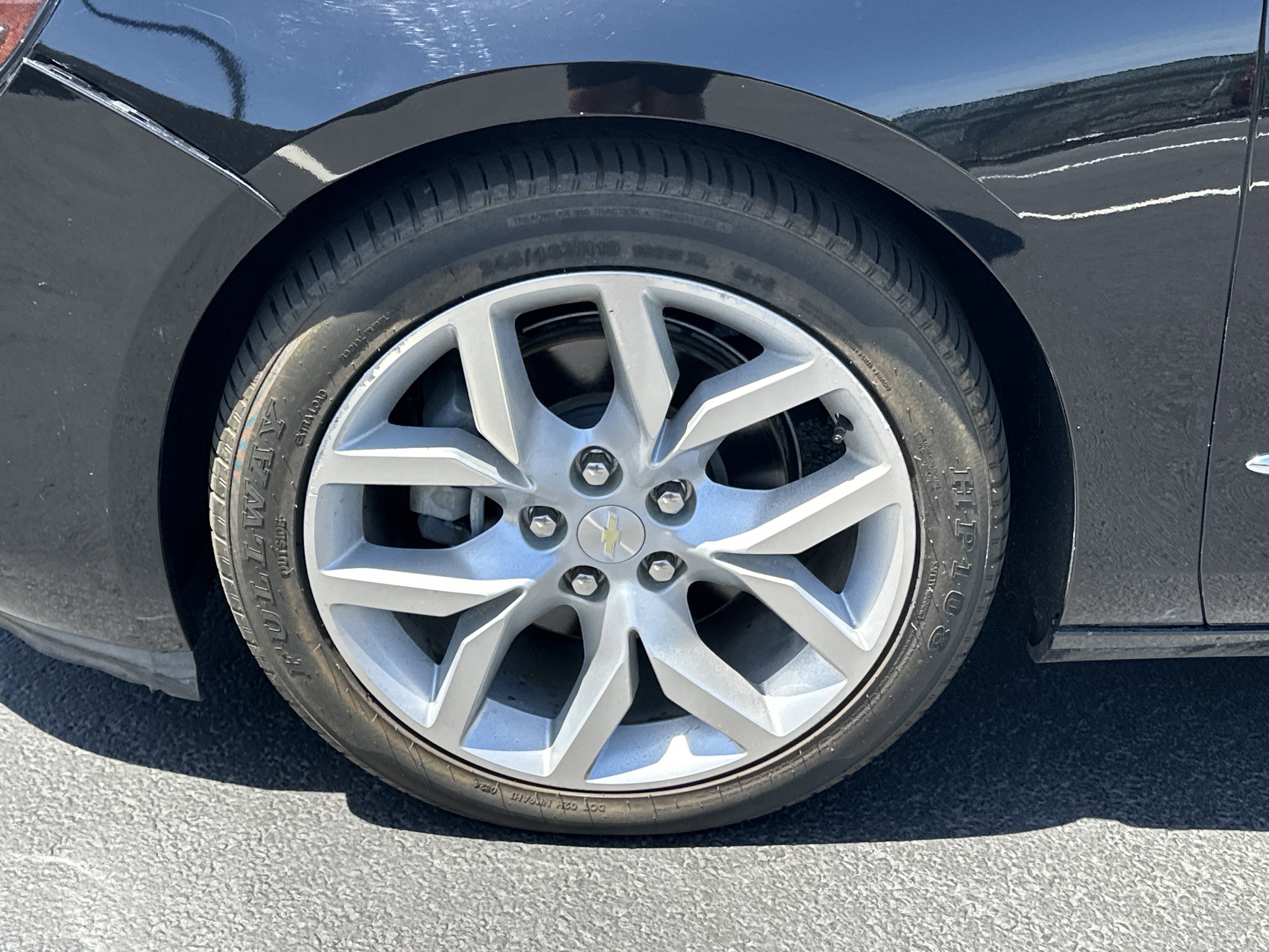 Used 2014 Chevrolet Impala LTZ FWD image 11