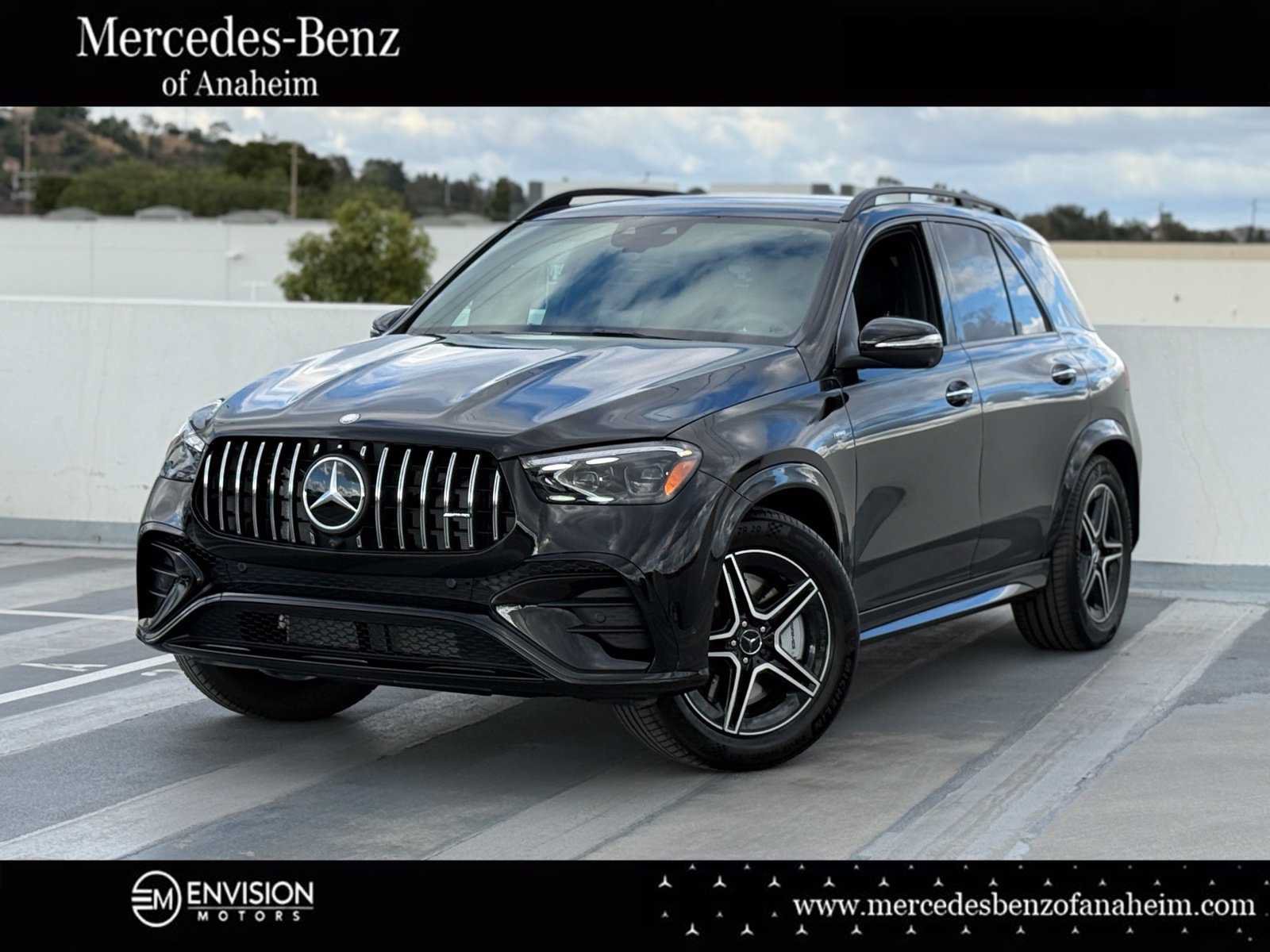 New 2026 Mercedes-Benz GLE 53 AMG 4MATIC image 2