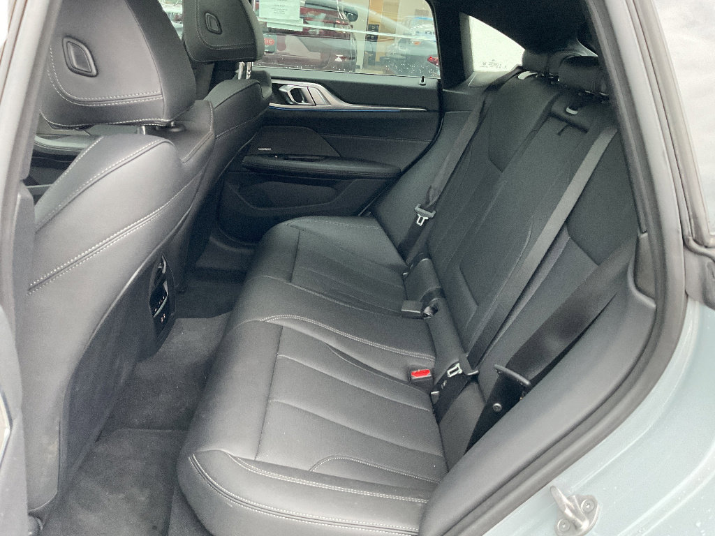 Used 2025 BMW i4 xDrive40i w/ M Sport Package AWD/4WD image 9