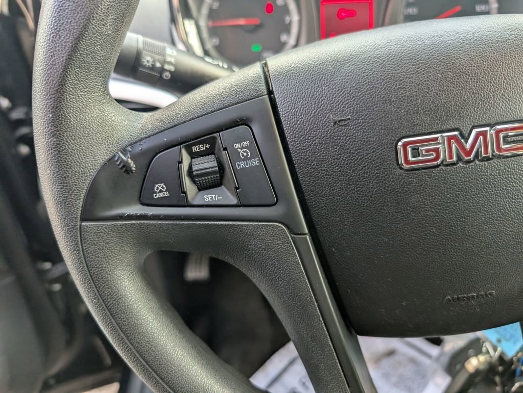 Used 2017 GMC Terrain SLE image 16