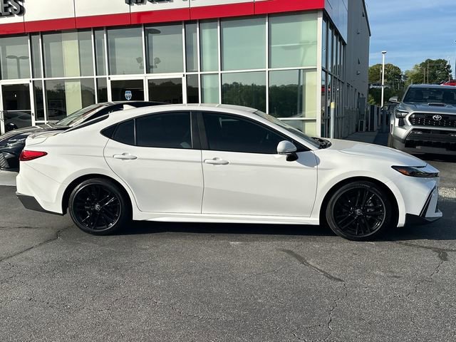 Used 2026 Toyota Camry SE FWD image 2