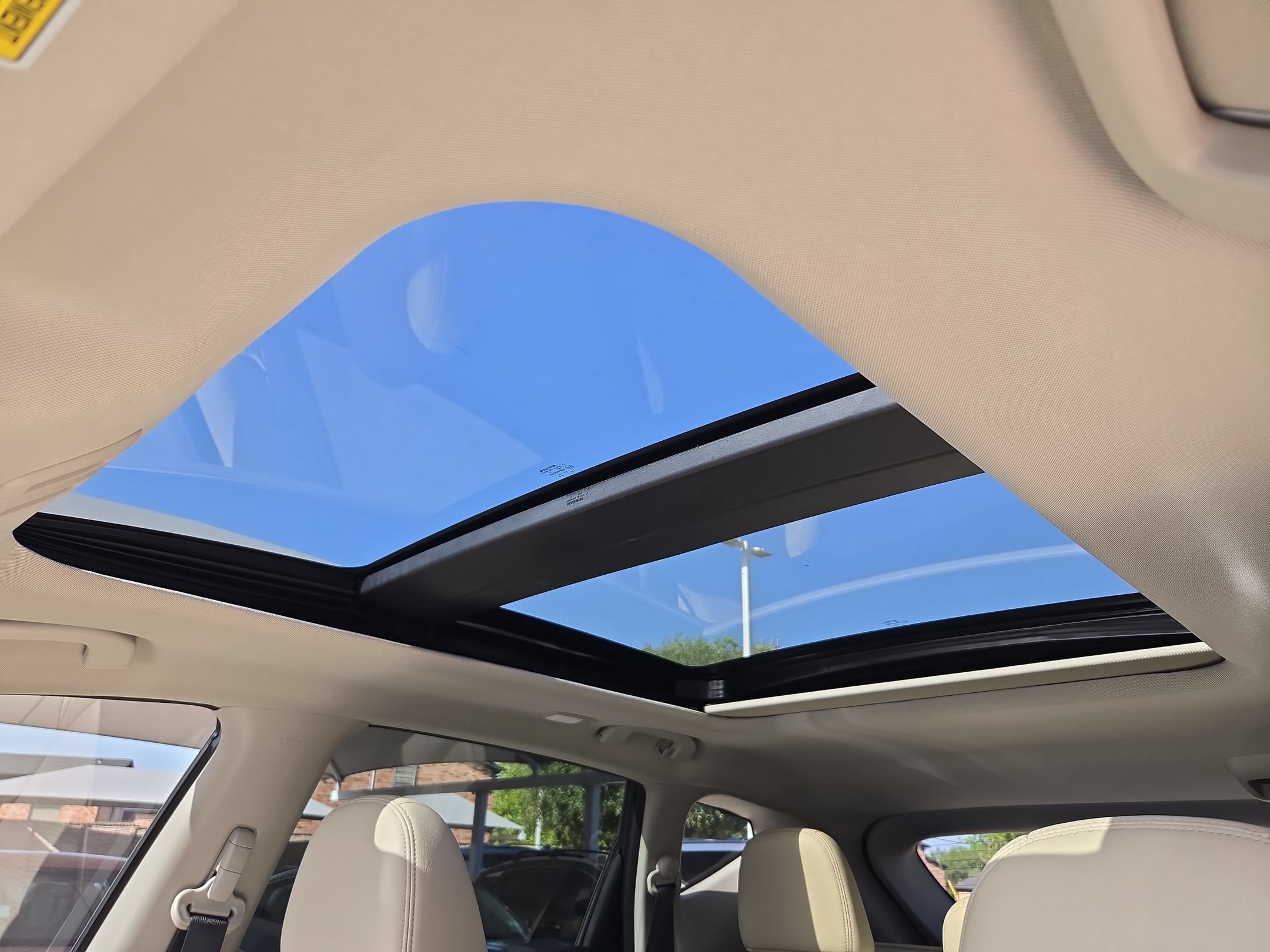 Used 2023 Nissan Murano SL w/ SL Moonroof Package FWD image 10