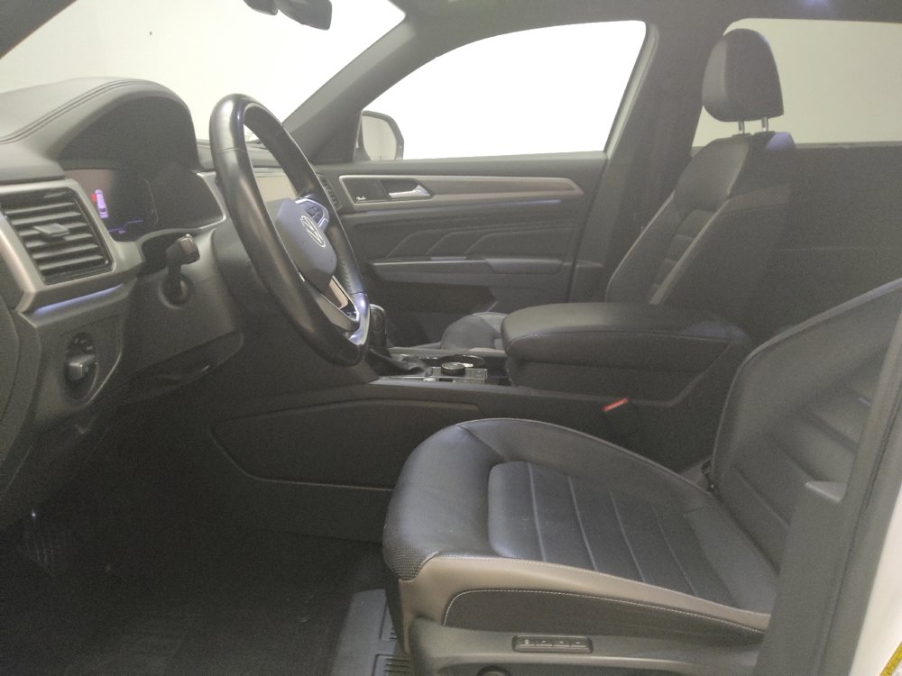 Used 2020 Volkswagen Atlas Cross Sport SEL Premium AWD/4WD image 17