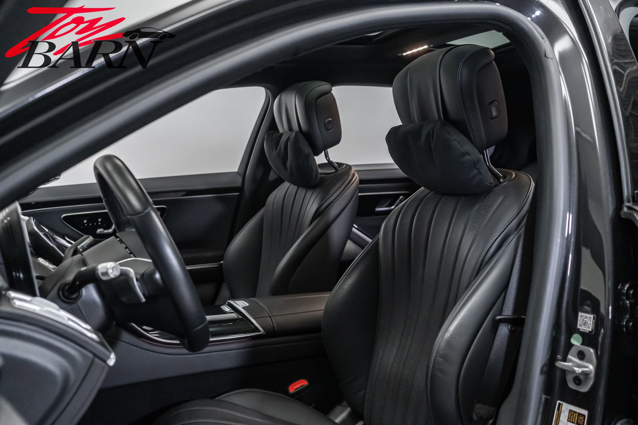 Used 2023 Mercedes-Benz S 500 4MATIC w/ AMG Line image 27