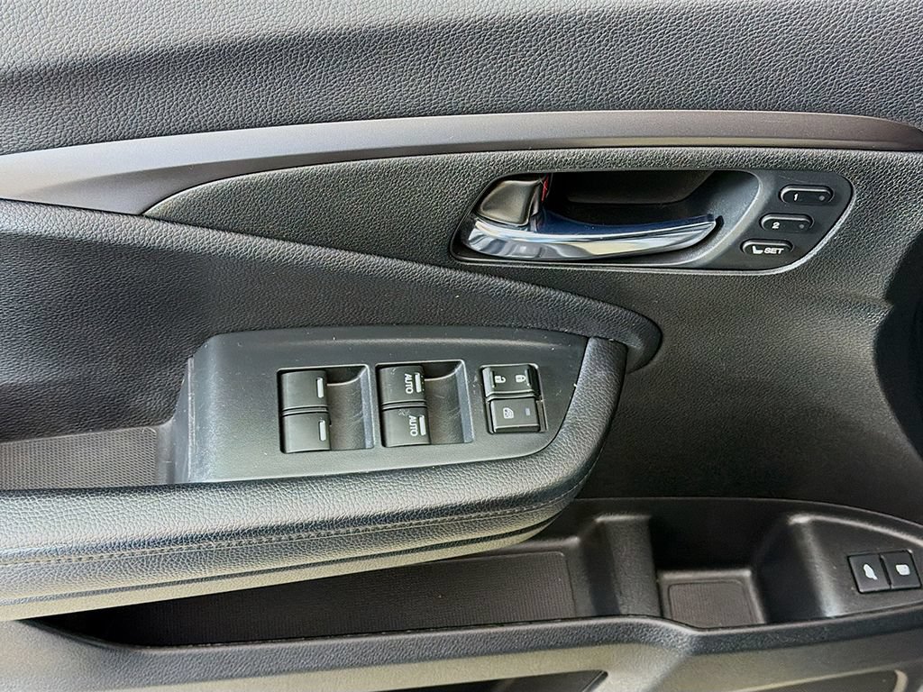 Used 2021 Honda Pilot Special Edition image 34