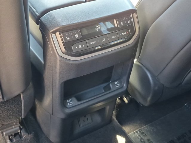 Used 2026 Lexus TX 500h AWD w/ Technology Package image 29