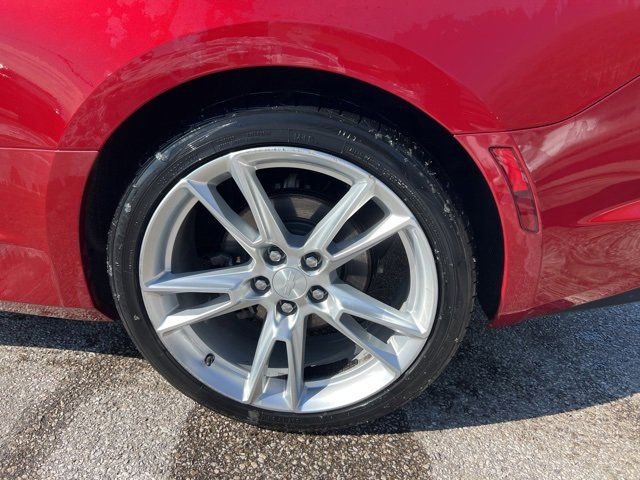 Used 2020 Chevrolet Camaro LT w/ RS Package image 6
