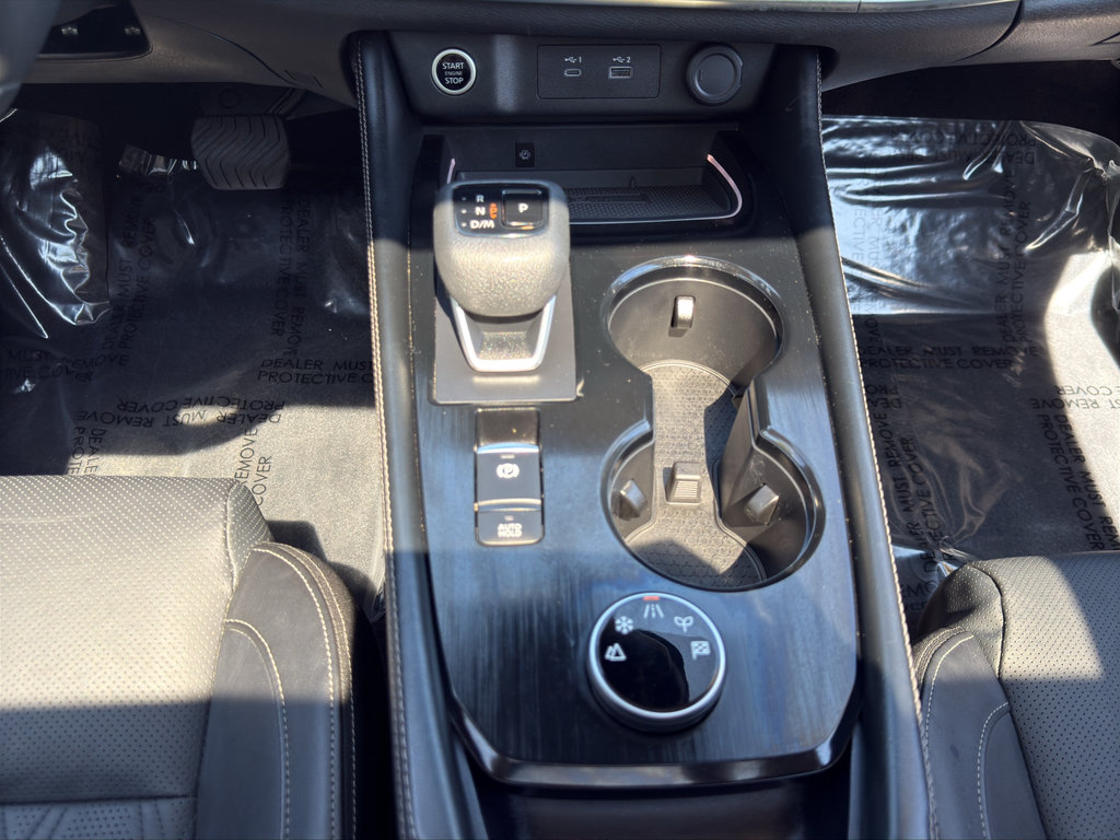 Used 2023 Nissan Rogue Platinum w/ Platinum Premium Package AWD/4WD image 14