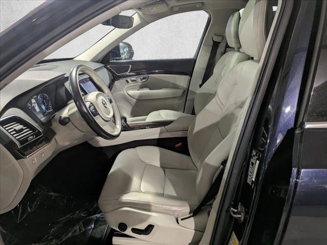 Used 2016 Volvo XC90 T6 Momentum w/ Momentum Plus Package image 17