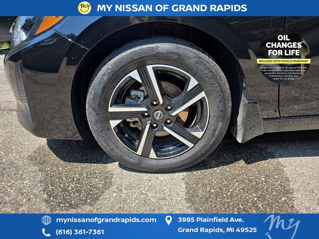 Used 2025 Nissan Sentra SV w/ All-Weather Package FWD image 31