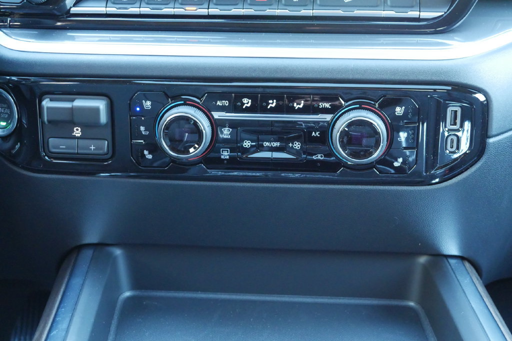 New 2026 Chevrolet Silverado 3500 High Country w/ High Country Premium Package AWD/4WD image 29