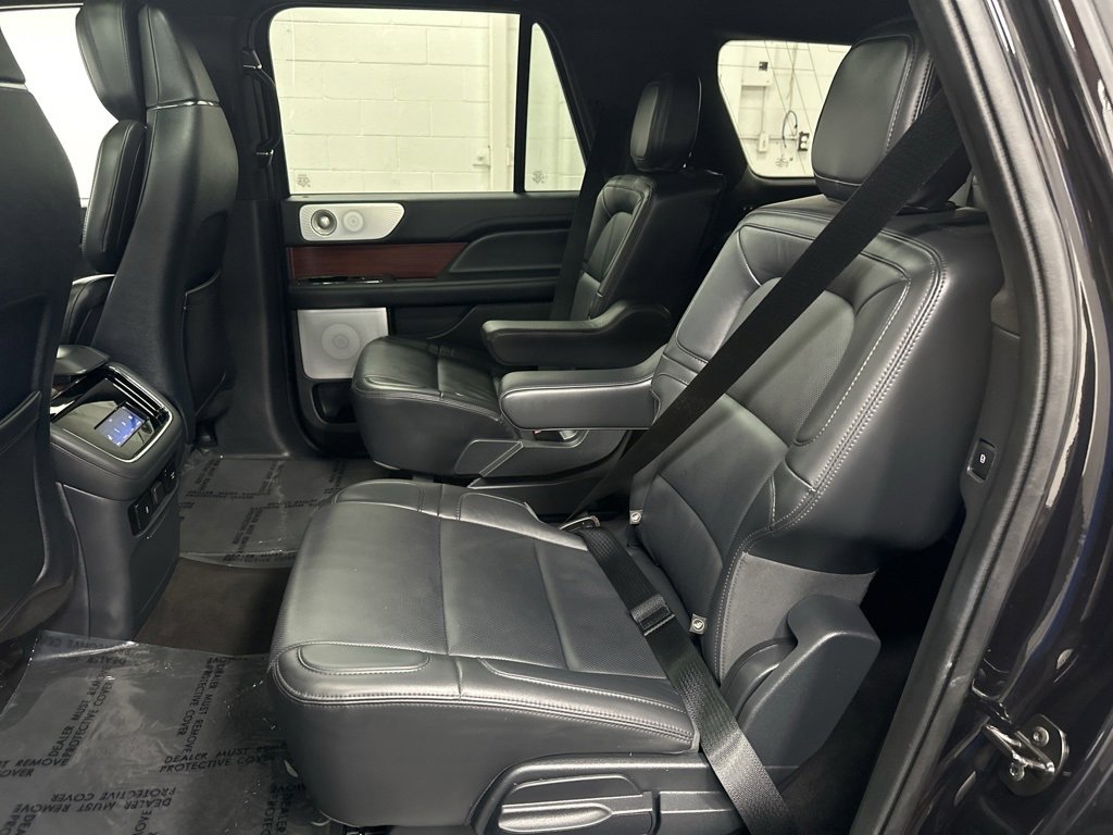 Used 2023 Lincoln Navigator L Reserve image 39