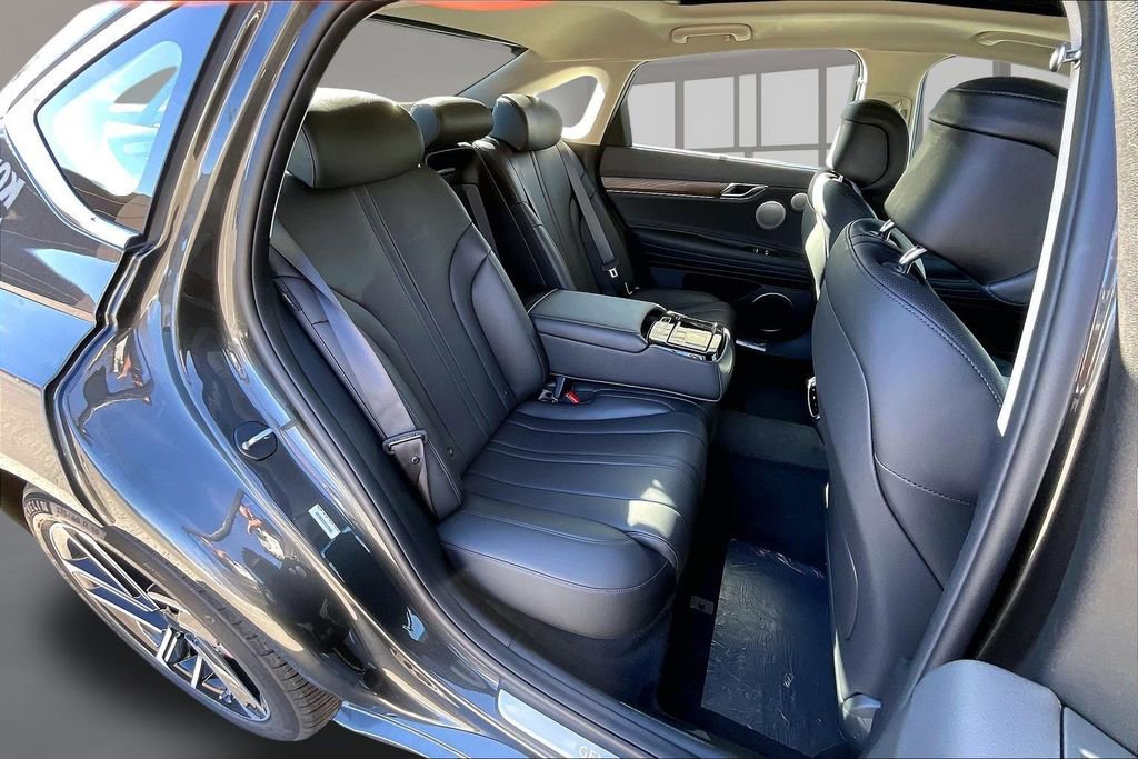 New 2026 Genesis G80 2.5T Advanced image 9