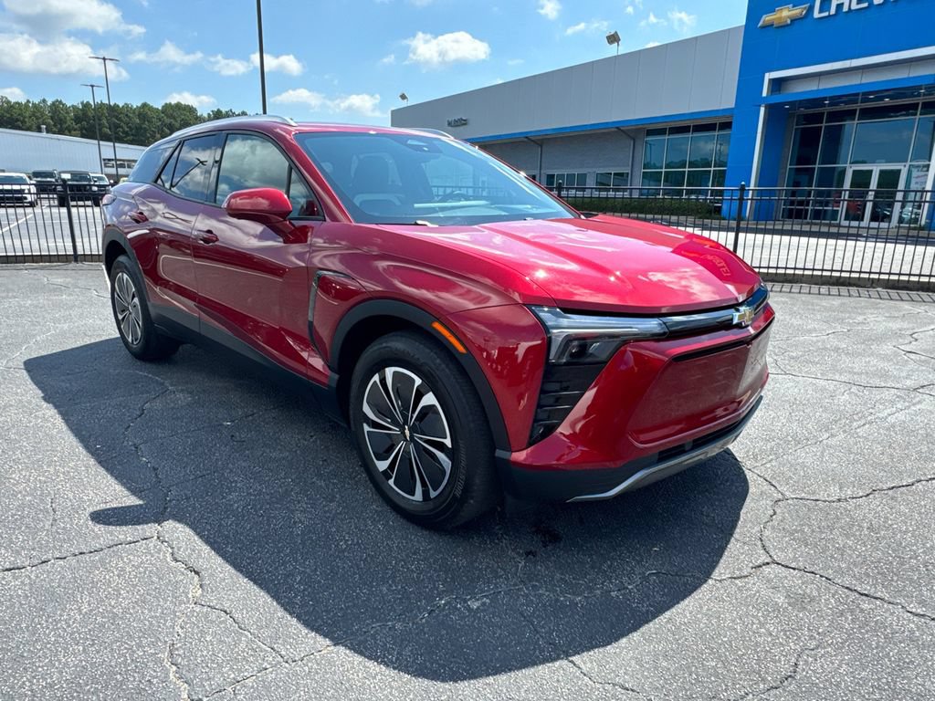 Used 2024 Chevrolet Blazer EV LT AWD/4WD image 4